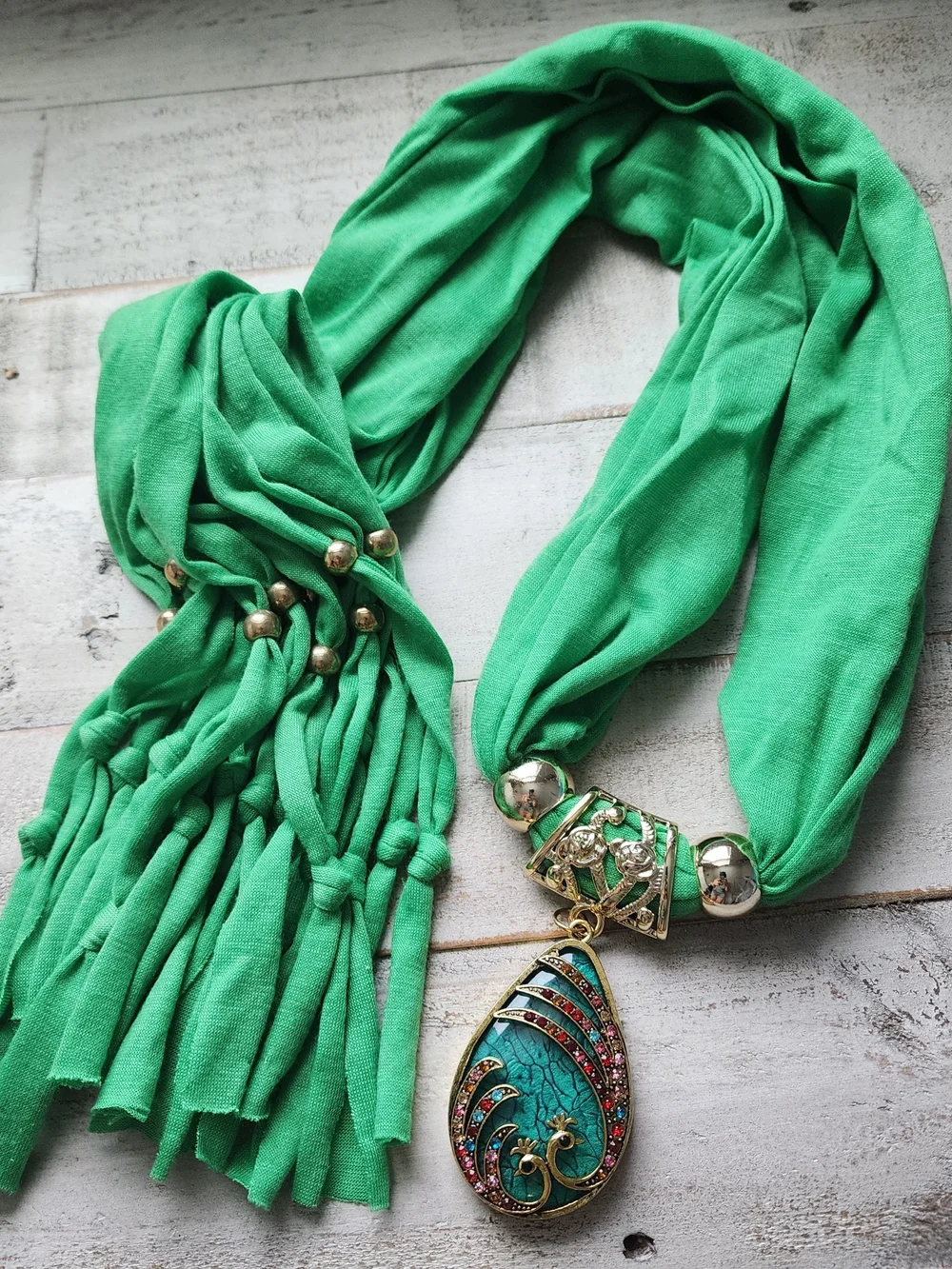 Green Statement Scarf Necklace with Decorative Teardrop Pendant